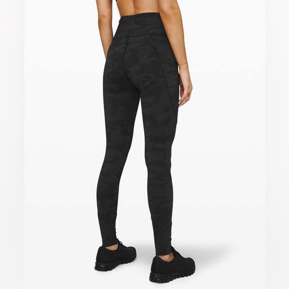 Lululemon fast and free black camo leggings - Picture 2 of 11